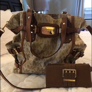 Mk purse